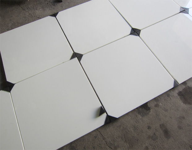 Nanoglass Tile 600x600x18mm